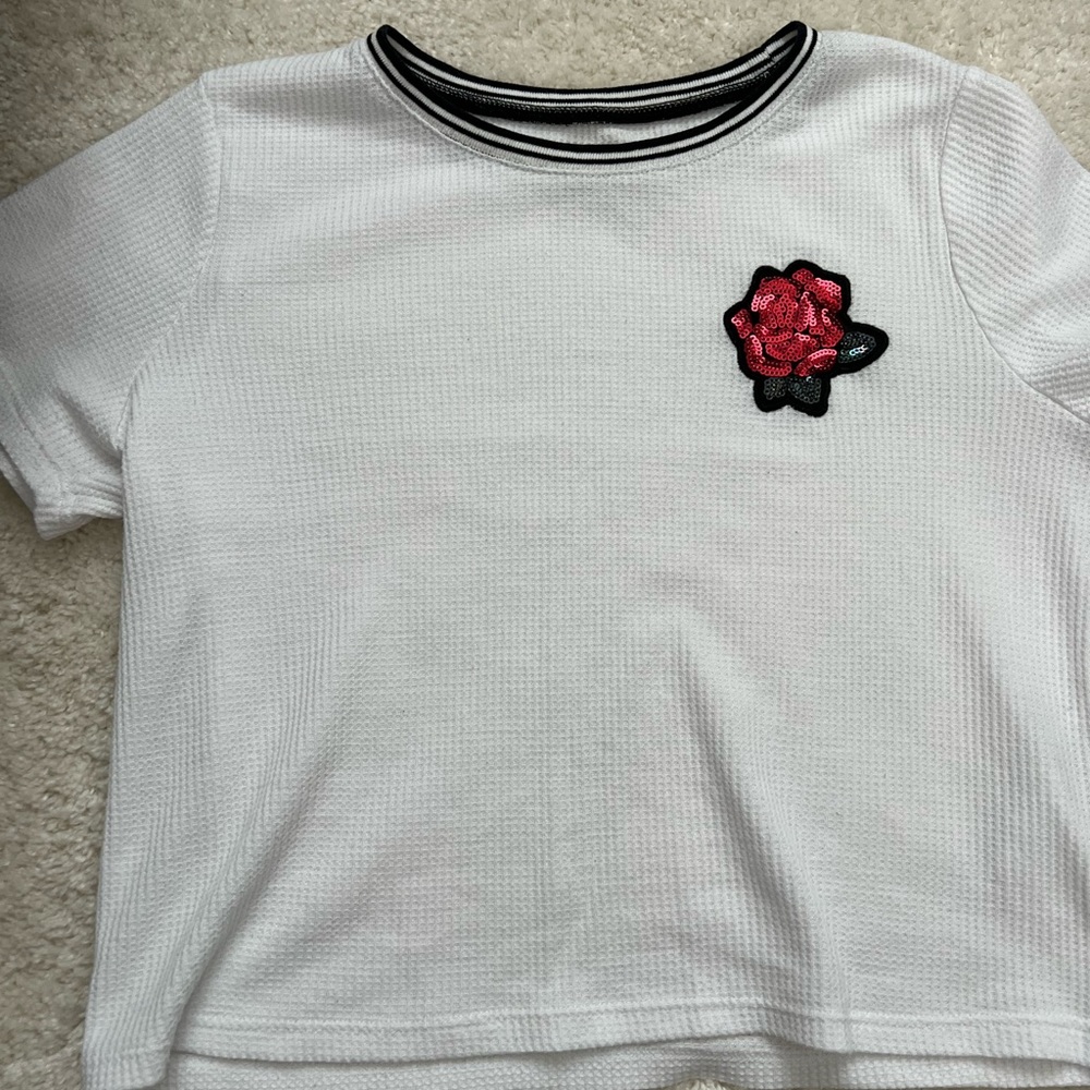 Hollister t shirt with rose
